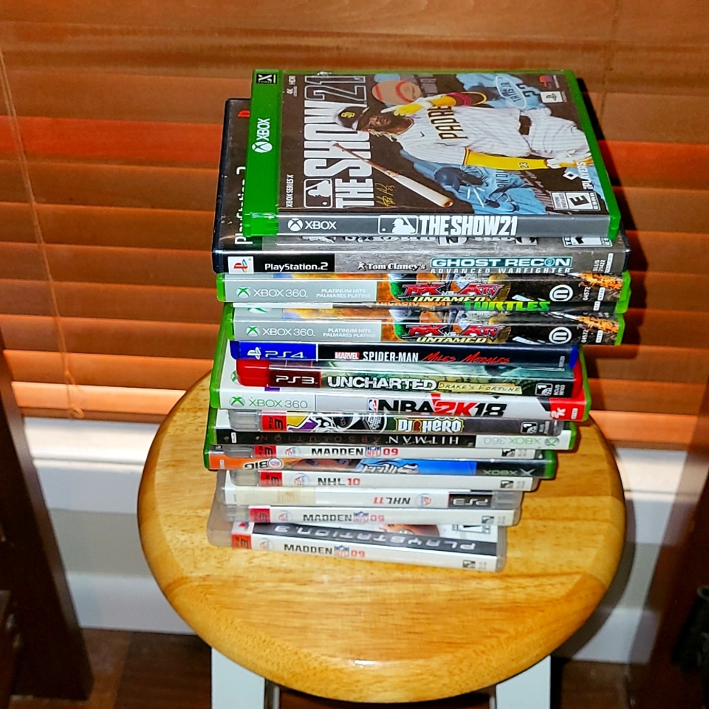 video game lot of 16 games for ps3,ps4,xbox,xbox 360 and xbox series x/s,
